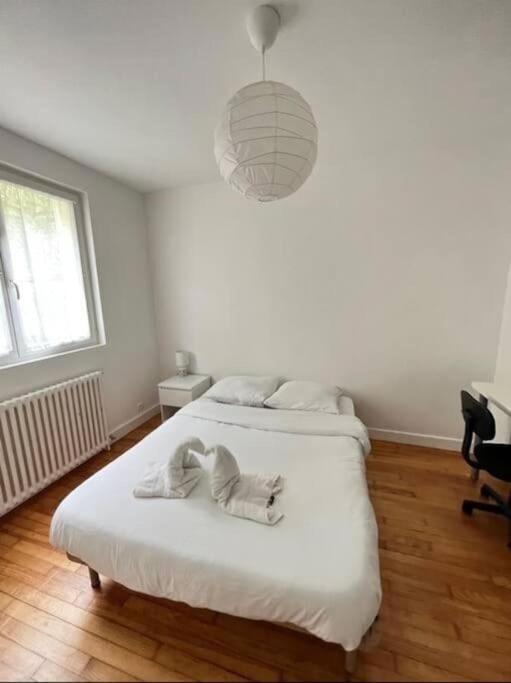 Los Angeles - Grand Appartement Reims Eksteriør bilde