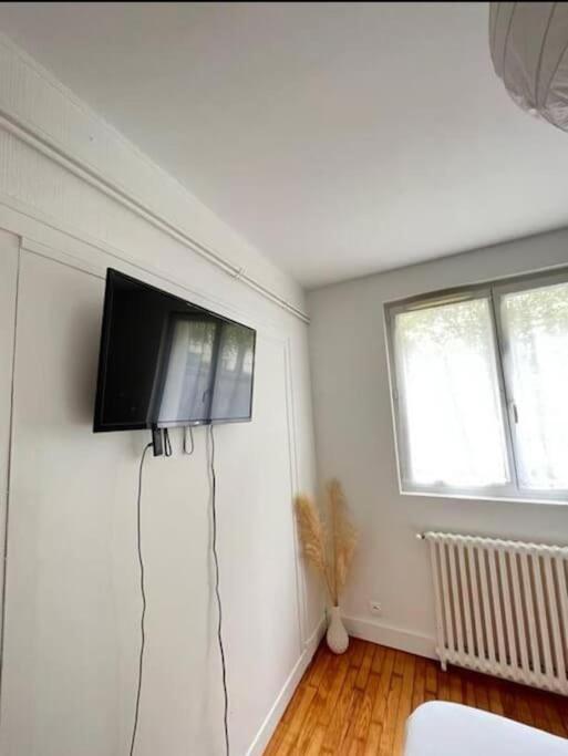 Los Angeles - Grand Appartement Reims Eksteriør bilde